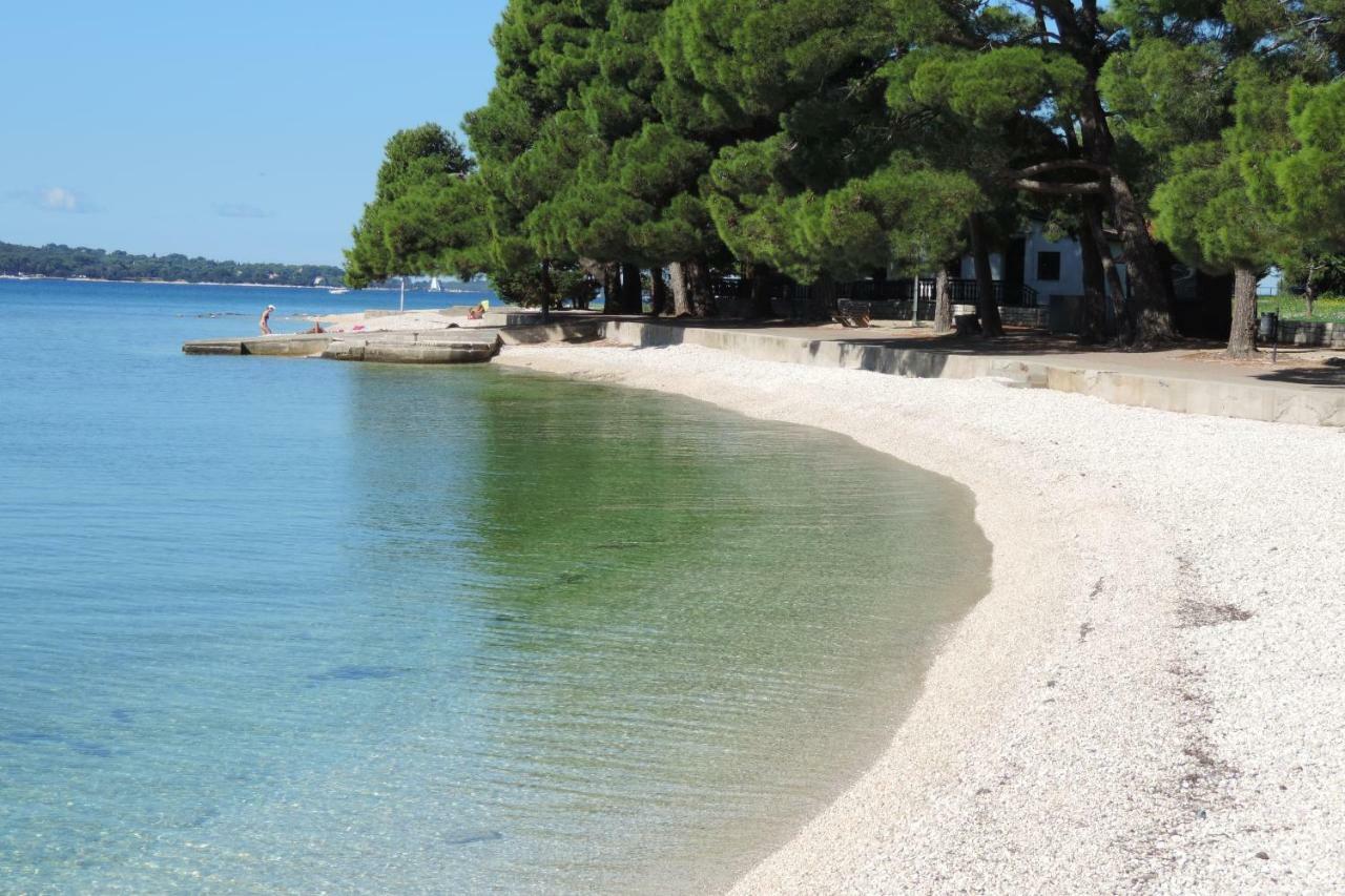 Villa Pinija Fazana Bagian luar foto